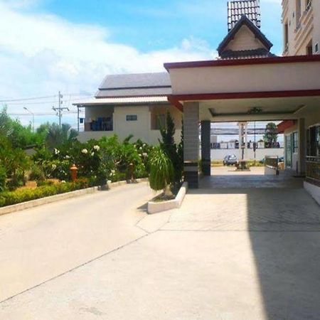 Leela Garden Villa Jomtien Beach Exterior photo